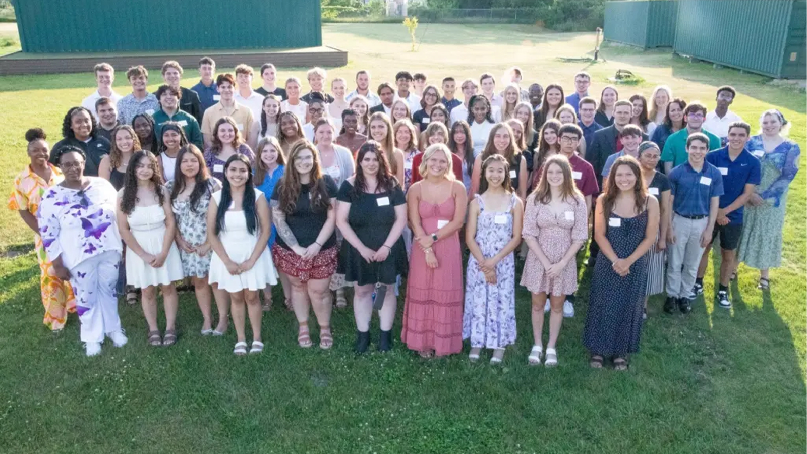 Foundation Awards $470K in Local Scholarships